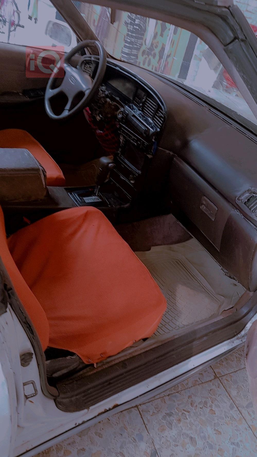 تۆیۆتا کراون